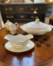 Load image into Gallery viewer, Ginori 1735 Porcelain place setting for 12