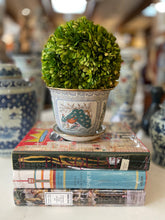 Load image into Gallery viewer, Hand-painted Chinese Planter
